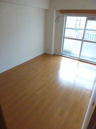 マンション国領の物件内観写真